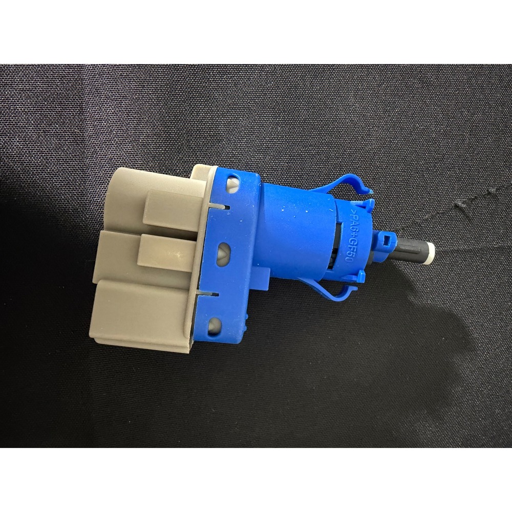 Mopar Brake Light Switch 50512681 Blue Gray Excellent Fiat 500 Stop Lamp Sensor